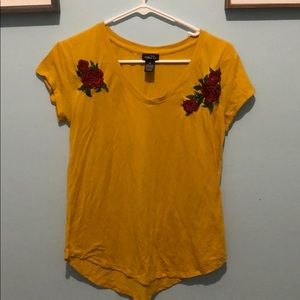 Rue 21 t shirt
